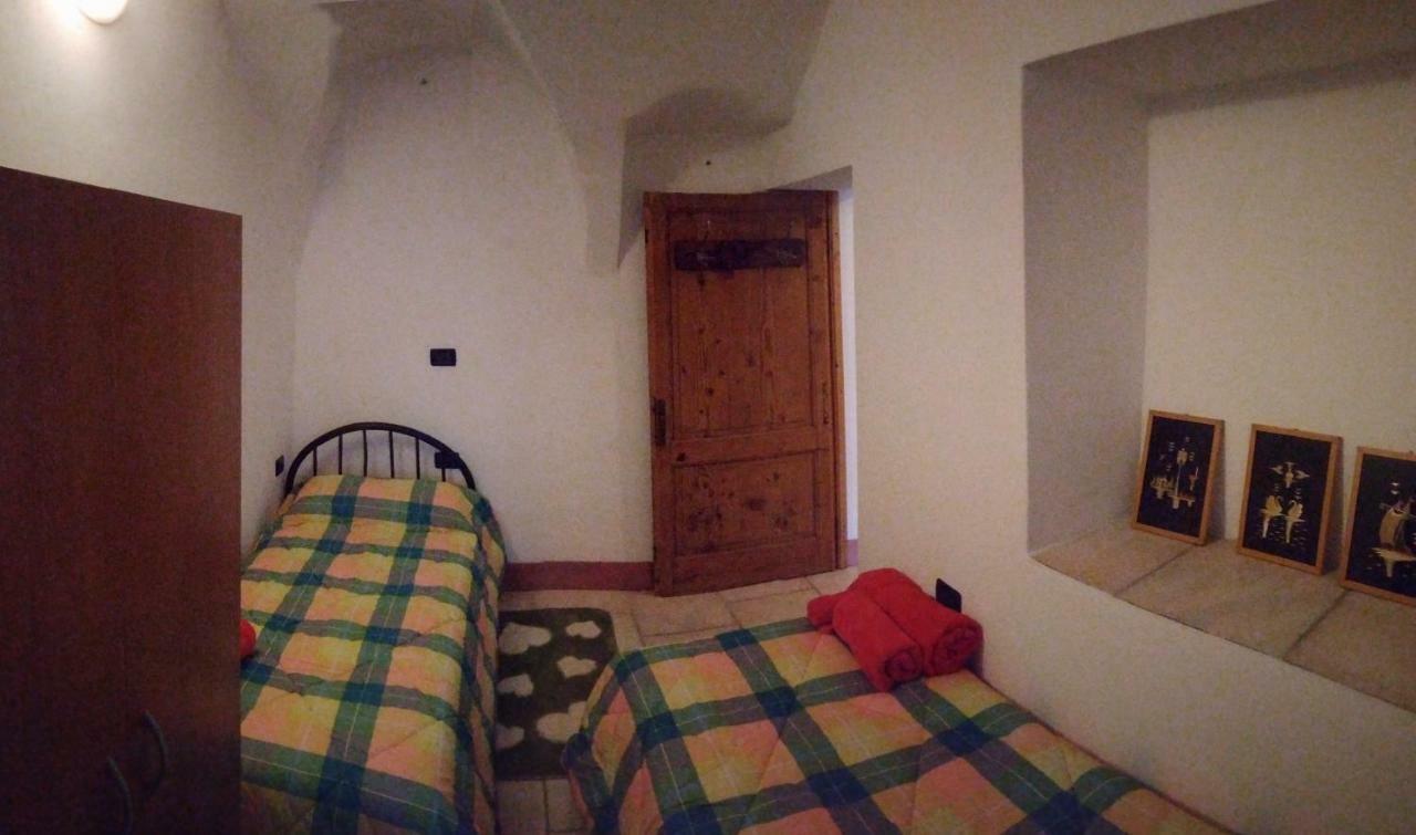 La Casa Delle Fate Vila Solto Collina Exterior foto